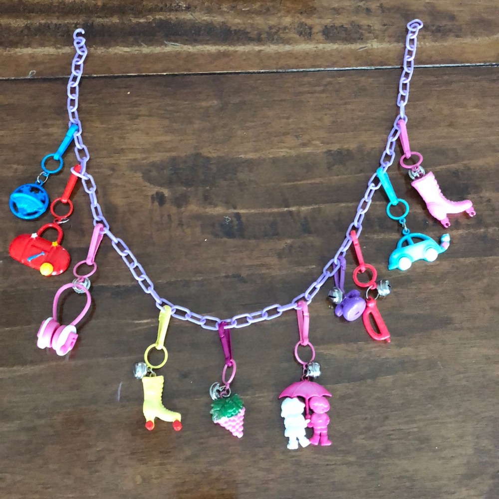 Vintage 80s plastic charm necklace